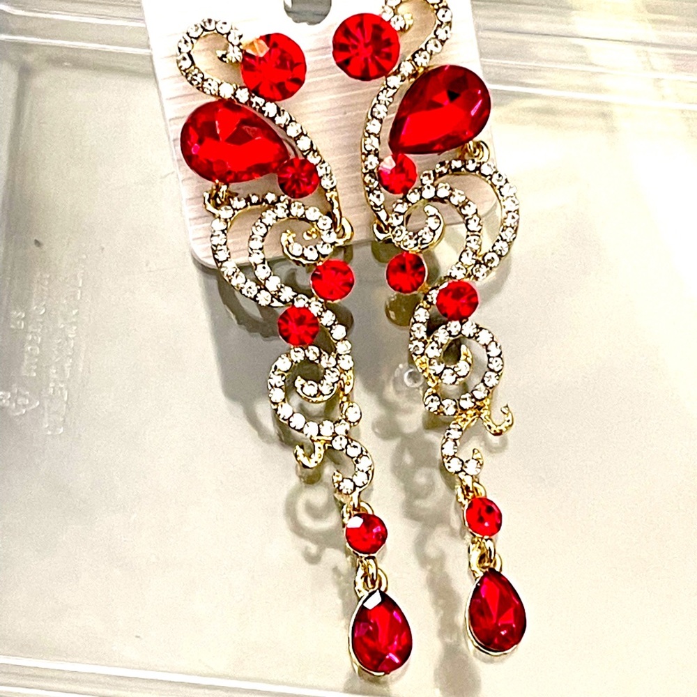 Red and Clear Swirl Pattern Long Earrings